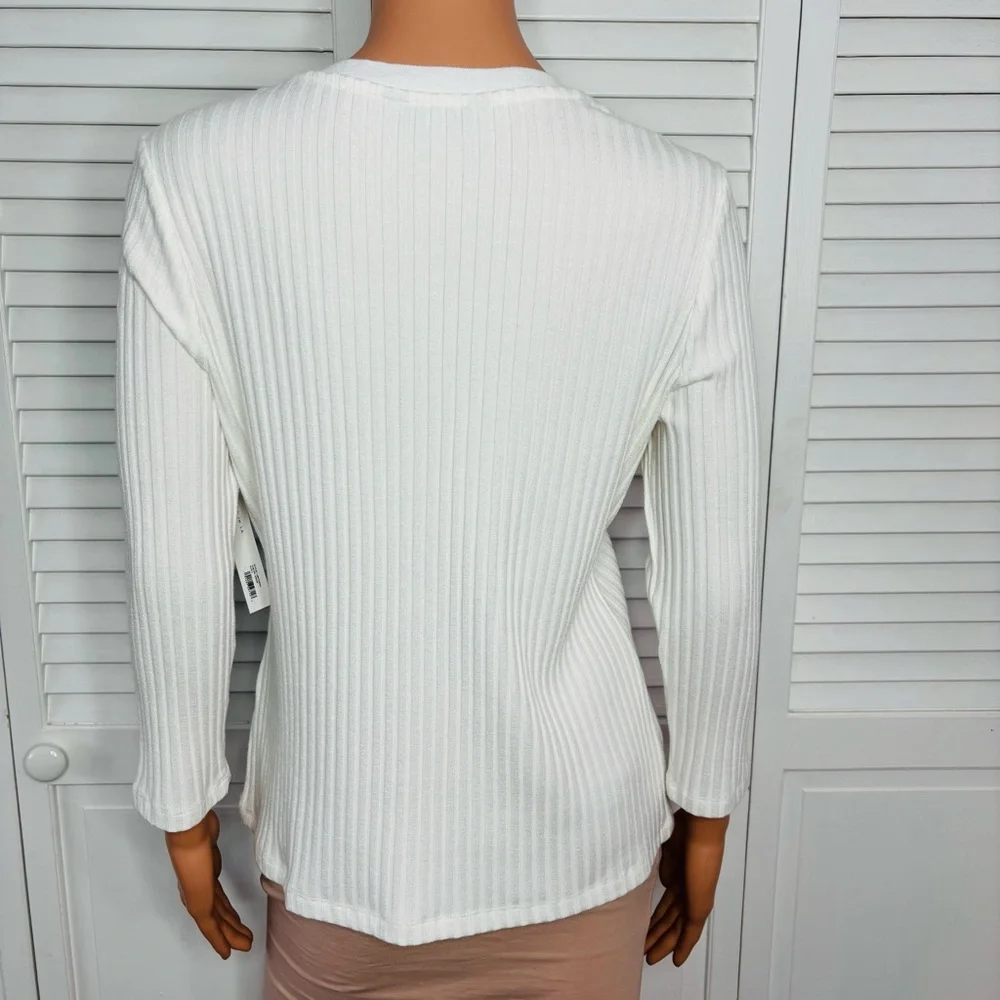 New LIVERPOOL V-Neck Ribbed Sweater in Snow Size Large